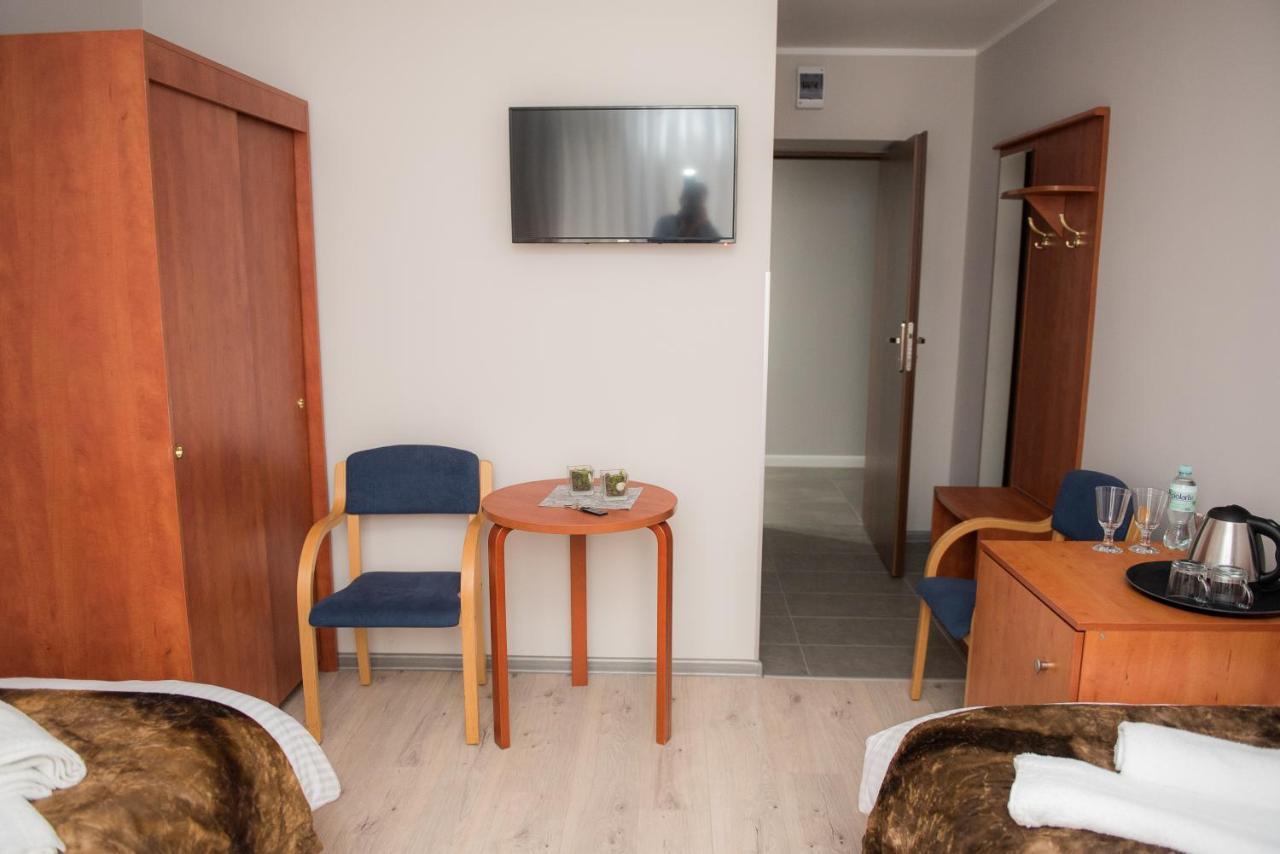 Geris Lejlighedshotel Częstochowa Eksteriør billede